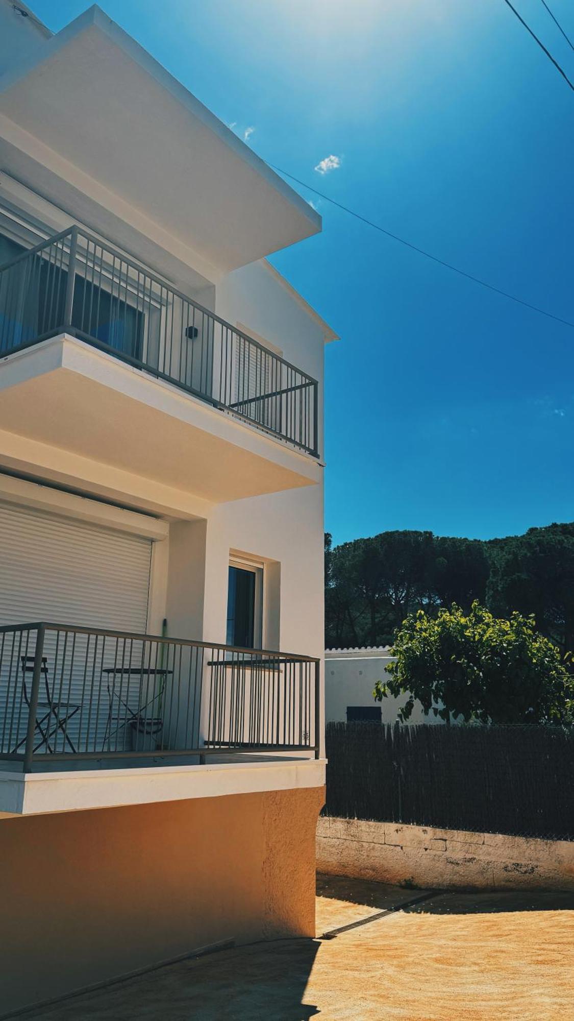 Can Romy Appartement T2F A 20M De La Plage De Cala Montgo L' Escala المظهر الخارجي الصورة